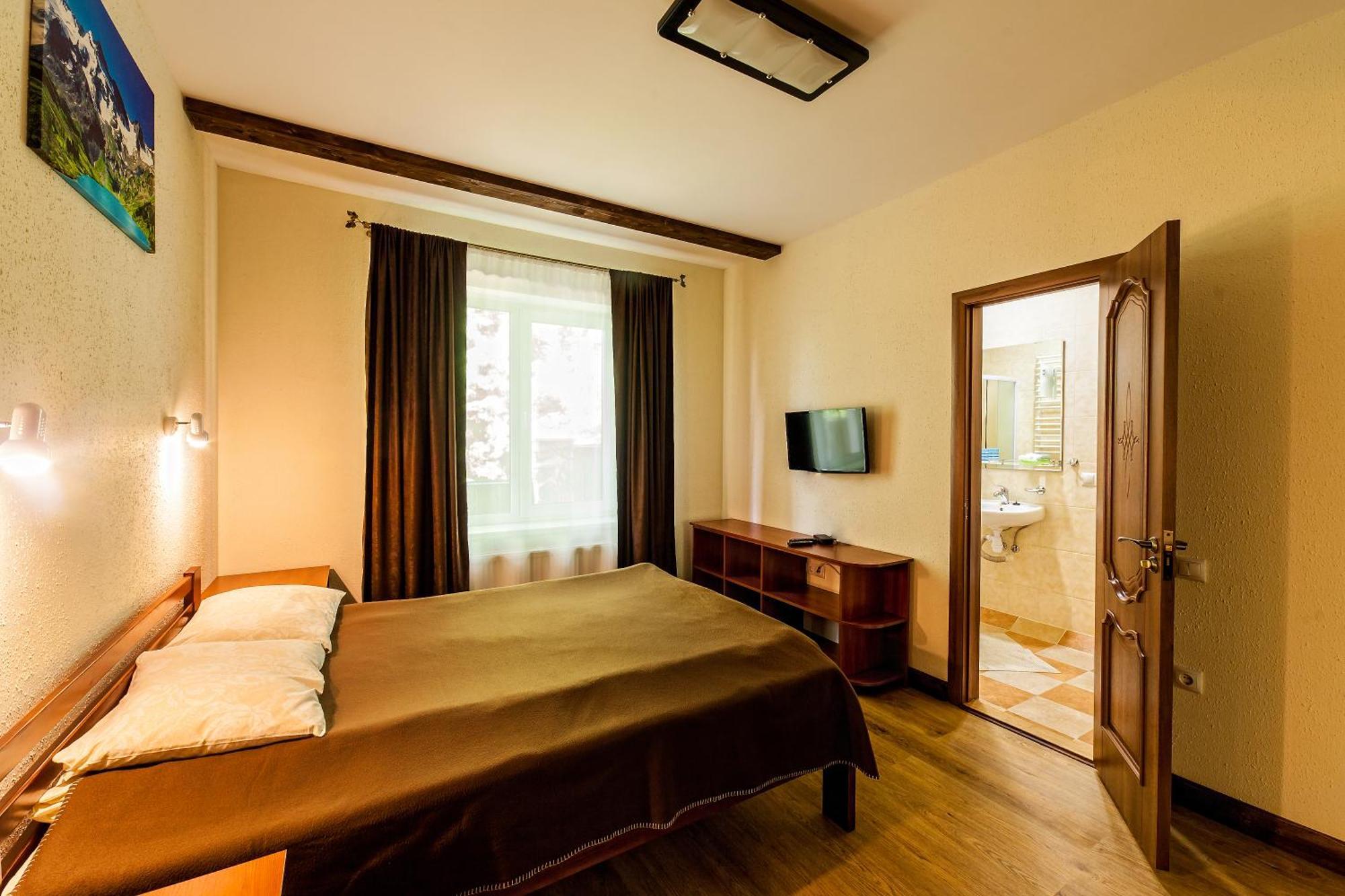 Alpiyskiy Yablunytsya Room photo